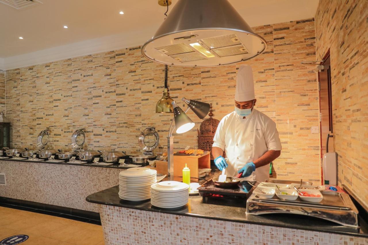 Dhafra Beach Hotel Jebel Dhanna Exterior photo